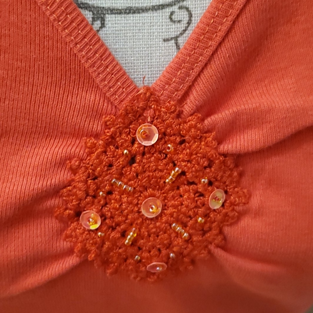 Tshirt🧡 - Picture 2 of 3